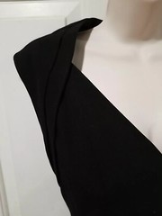 Calvin Klein Black Sweatheart V- Neck Sleeveless Dress Raw Gold Logo Zipper Sz 6