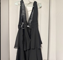 Lulus XL Black Solid V-Neck Sleeveless Tiered Ruffle Long Maxi Dress