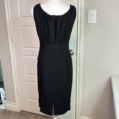 Kay Unger Women’s Classic Black Sleeveless Flattering Formal Party Dress Size 8