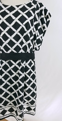 Eliza J Women&rsquo;s Size 18w Geometric Black White Shift Dress Belt