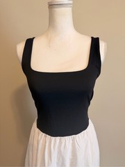 Aritzia Babaton Revive Poplin Fit and Flare Midi dress woman&rsquo;s size large NWT